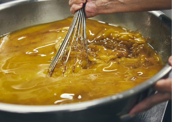 200 TWO HUNDRED CHOCOLATE