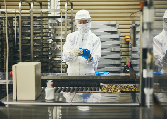 200 TWO HUNDRED CHOCOLATE